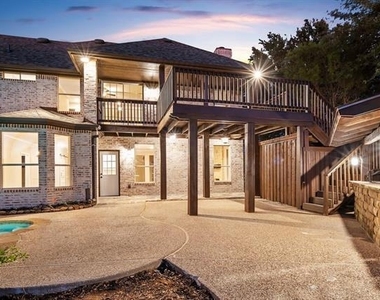 8285 Falcon Court - Photo Thumbnail 4