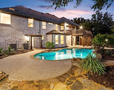 8285 Falcon Court - Photo Thumbnail 3