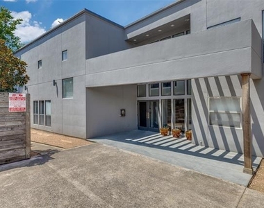 5111 Manett Street - Photo Thumbnail 10