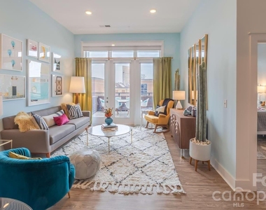 650 E Brooklyn Village Avenue - Photo Thumbnail 28