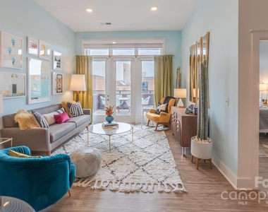 650 E Brooklyn Village Avenue - Photo Thumbnail 32