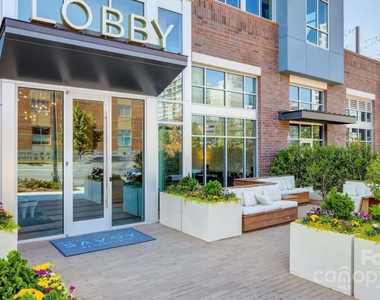 650 E Brooklyn Village Avenue - Photo Thumbnail 3