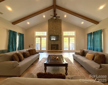 14019 Thompson Road - Photo Thumbnail 7