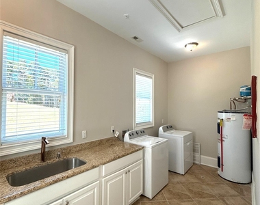14019 Thompson Road - Photo Thumbnail 18