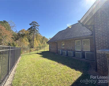 14019 Thompson Road - Photo Thumbnail 41