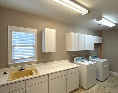 14009 Thompson Road - Photo Thumbnail 15