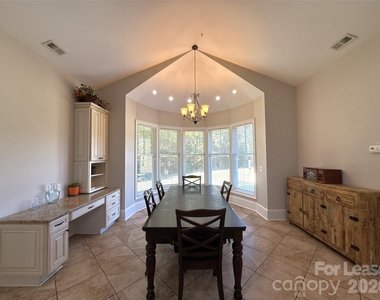 13931 Thompson Road - Photo Thumbnail 12