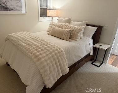 512 Jasmine Avenue - Photo Thumbnail 40