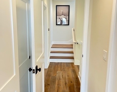 512 Jasmine Avenue - Photo Thumbnail 39