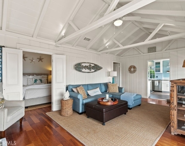 31922 Virginia Way - Photo Thumbnail 8