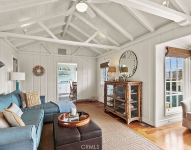 31922 Virginia Way - Photo Thumbnail 9