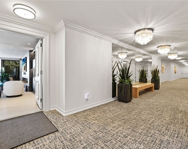 601 Lido Park - Photo Thumbnail 23