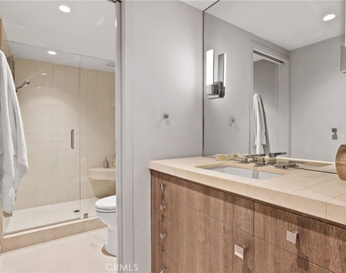 601 Lido Park - Photo Thumbnail 12