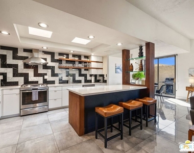 427 N Calle Rolph - Photo Thumbnail 14