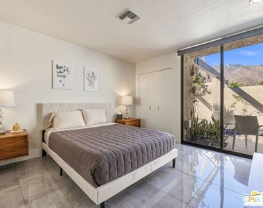 427 N Calle Rolph - Photo Thumbnail 15
