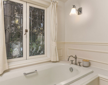 4880 Queen Florence Lane - Photo Thumbnail 33