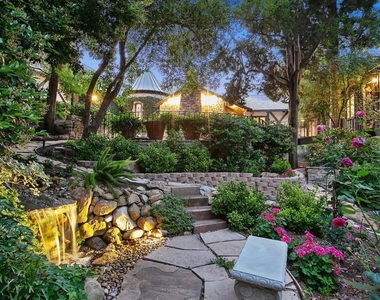 4880 Queen Florence Lane - Photo Thumbnail 46