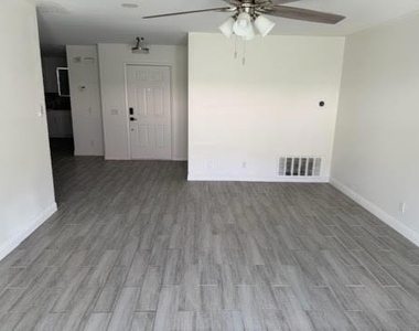 51345 Avenida Velasco - Photo Thumbnail 1
