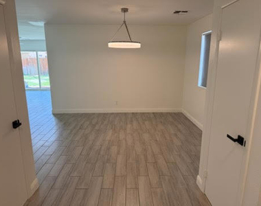 51345 Avenida Velasco - Photo Thumbnail 4