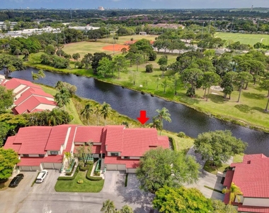 6 Lexington Lane E - Photo Thumbnail 60
