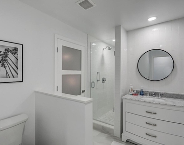 6 Lexington Lane E - Photo Thumbnail 25