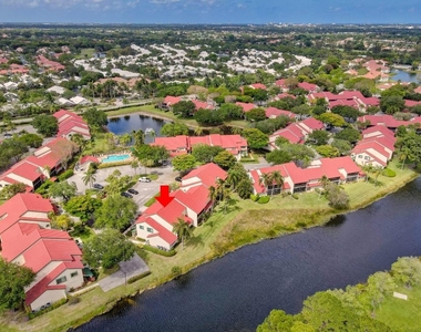 6 Lexington Lane E - Photo Thumbnail 62