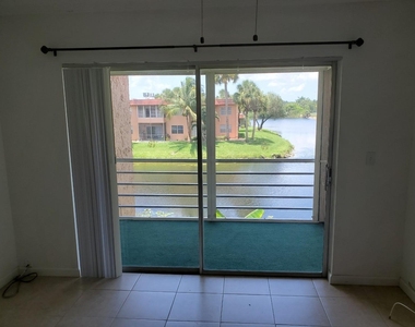 235 Lake Dora Drive - Photo Thumbnail 6