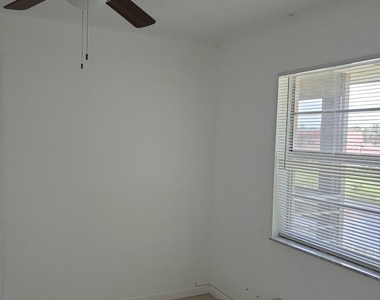 235 Lake Dora Drive - Photo Thumbnail 11