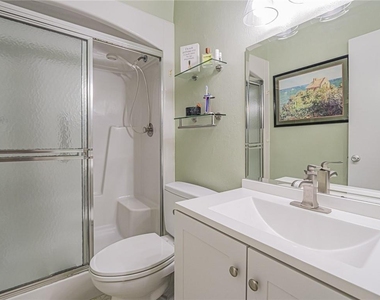 1 Vista Palm Lane - Photo Thumbnail 12