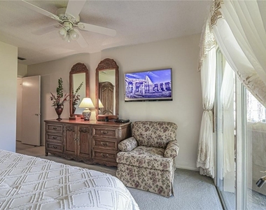 1 Vista Palm Lane - Photo Thumbnail 11