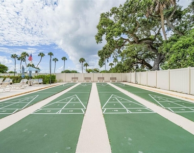 1 Vista Palm Lane - Photo Thumbnail 27