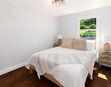 9 S Shore Drive - Photo Thumbnail 16