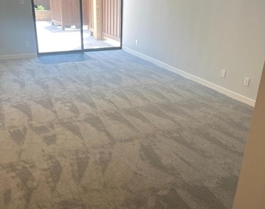 11430 Strand Drive - Photo Thumbnail 12