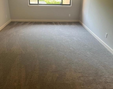 11430 Strand Drive - Photo Thumbnail 25