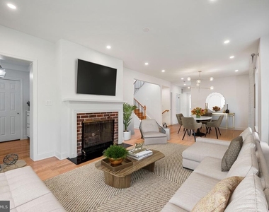 708 Hankin Street - Photo Thumbnail 6