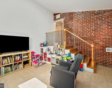 708 Hankin Street - Photo Thumbnail 20