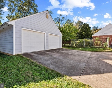 708 Hankin Street - Photo Thumbnail 25
