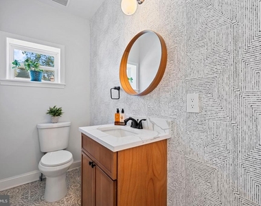 708 Hankin Street - Photo Thumbnail 21