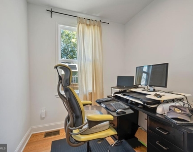 708 Hankin Street - Photo Thumbnail 17