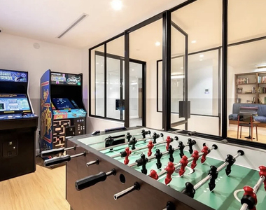 420 East 54th Street, Unit 1601 - Photo Thumbnail 9