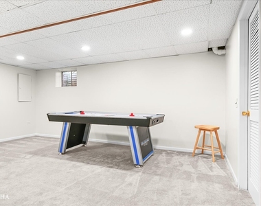 1012 Bainbridge Drive - Photo Thumbnail 32