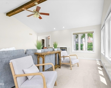 1012 Bainbridge Drive - Photo Thumbnail 16
