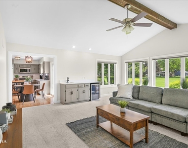 1012 Bainbridge Drive - Photo Thumbnail 14