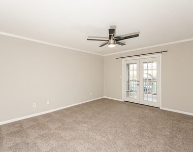2505 W Broad Street - Photo Thumbnail 11