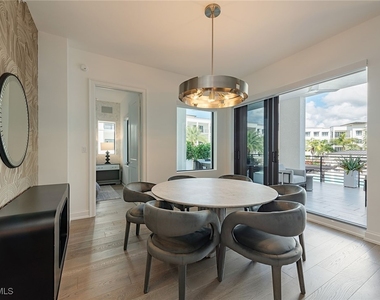 1111 Central Avenue - Photo Thumbnail 1