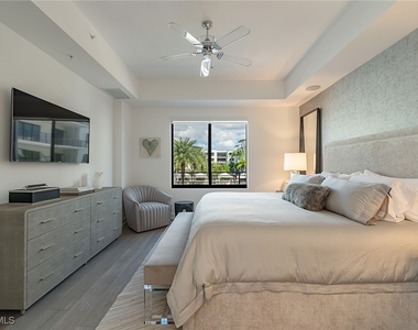 1111 Central Avenue - Photo Thumbnail 4