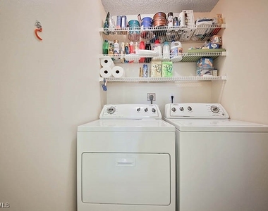 651 Seaview Court - Photo Thumbnail 16