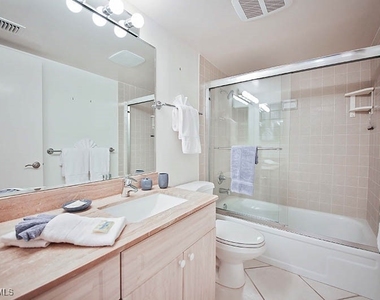 651 Seaview Court - Photo Thumbnail 10