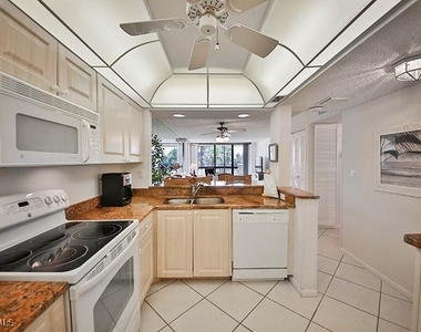 651 Seaview Court - Photo Thumbnail 2