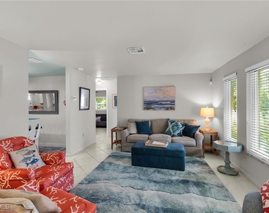 1337 Wisconsin Drive - Photo Thumbnail 5